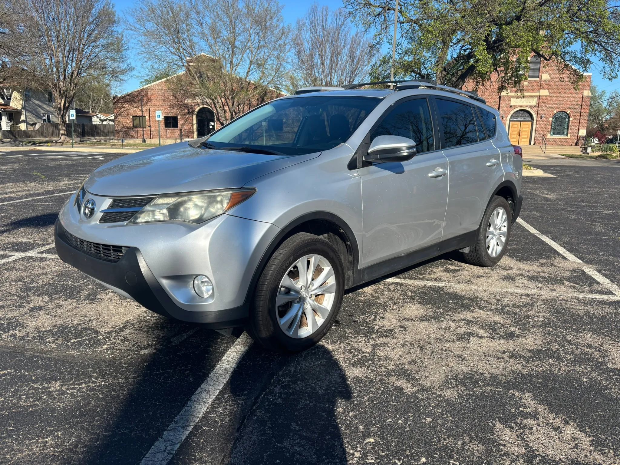 Used 2013 Toyota RAV4 Limited image 3