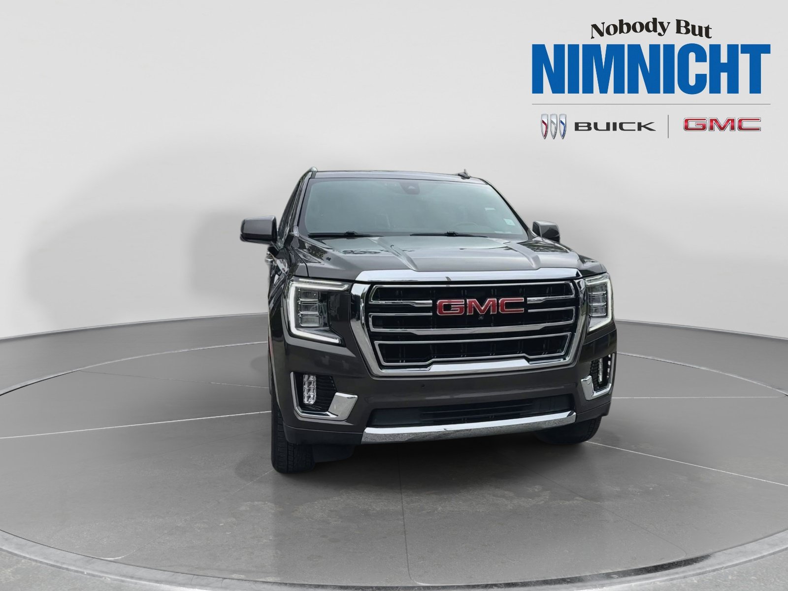 Used 2021 GMC Yukon SLT w/ SLT Premium Package AWD/4WD image 2