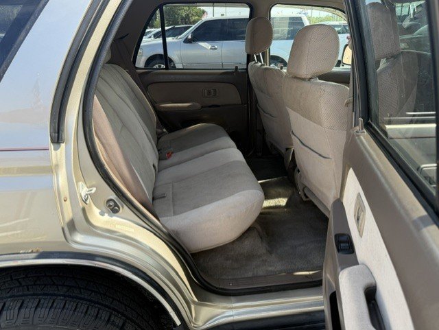 Used 2001 Toyota 4Runner SR5 AWD/4WD image 16
