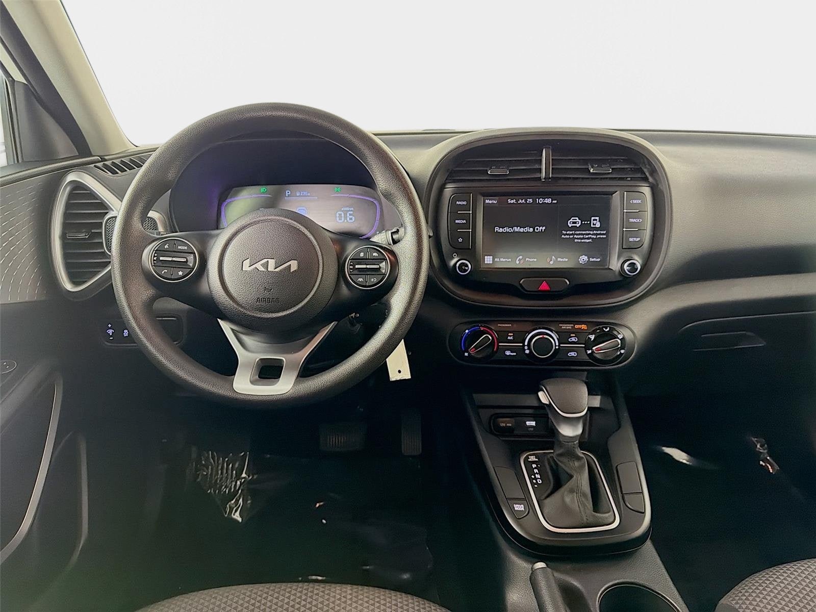 Certified 2023 Kia Soul LX w/ LX Technology Package FWD image 21