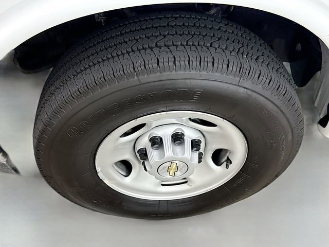 New 2025 Chevrolet Express 3500 w/ Power Convenience Package image 28