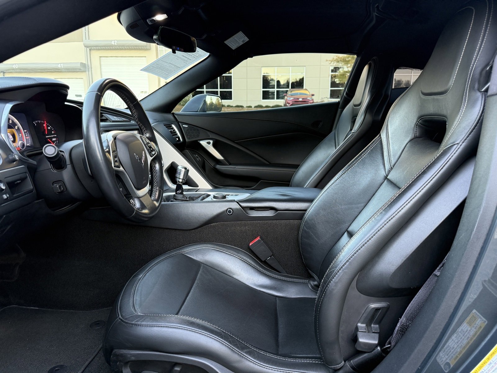 Used 2014 Chevrolet Corvette Stingray Coupe image 28