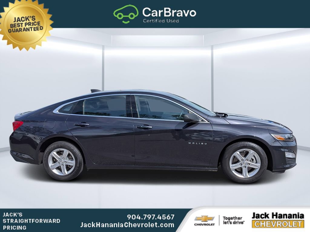 Used 2022 Chevrolet Malibu LS FWD image 2