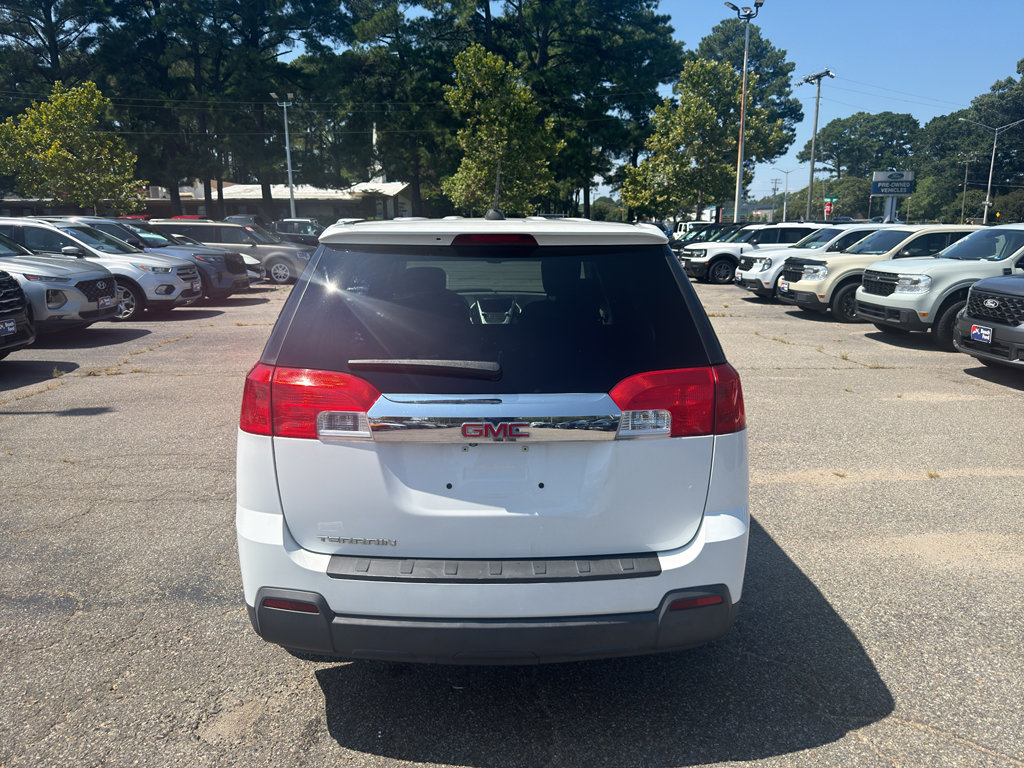 Used 2015 GMC Terrain SLE FWD image 6