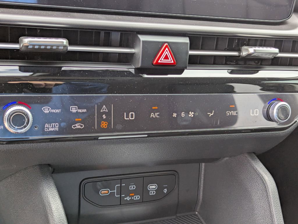 New 2026 Kia Sportage EX image 26