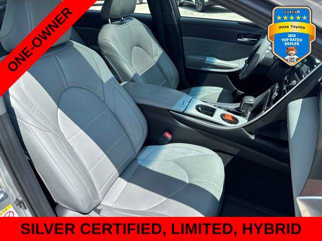 Certified 2019 Toyota Avalon Limited w/ Advanced Safety Package FWD image 13