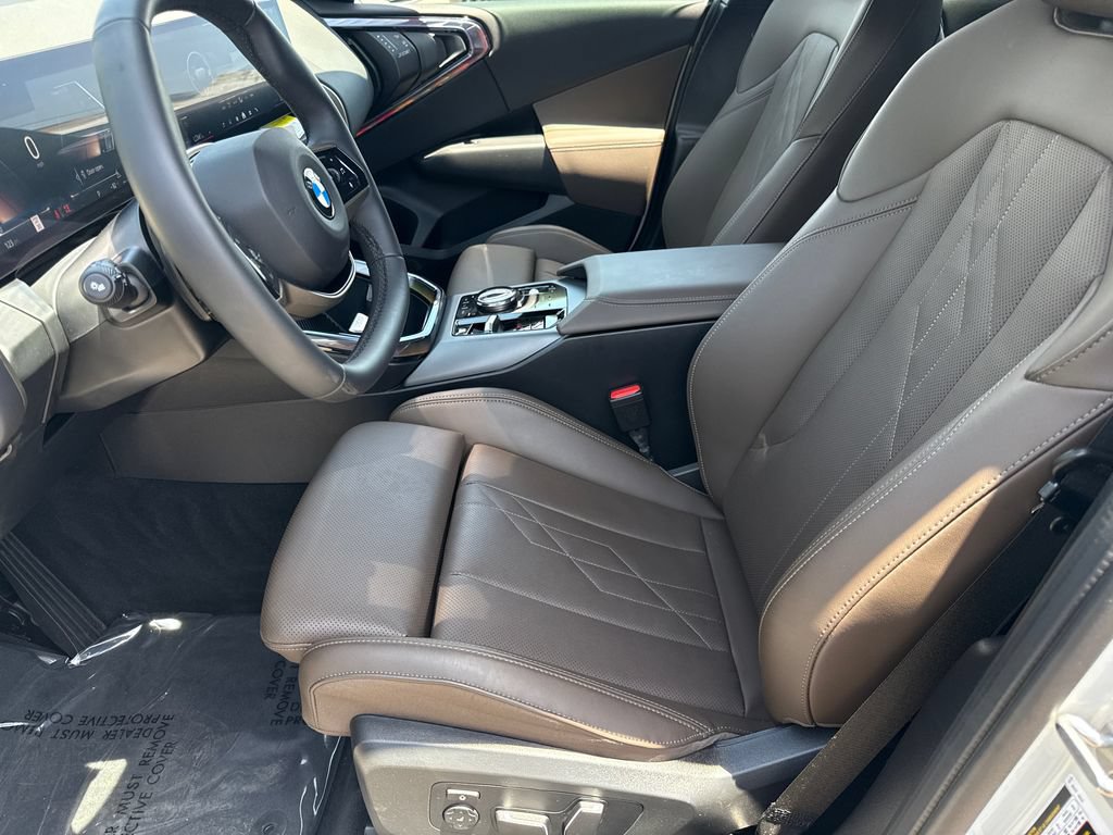 Used 2025 BMW X3 xDrive30i AWD/4WD image 23