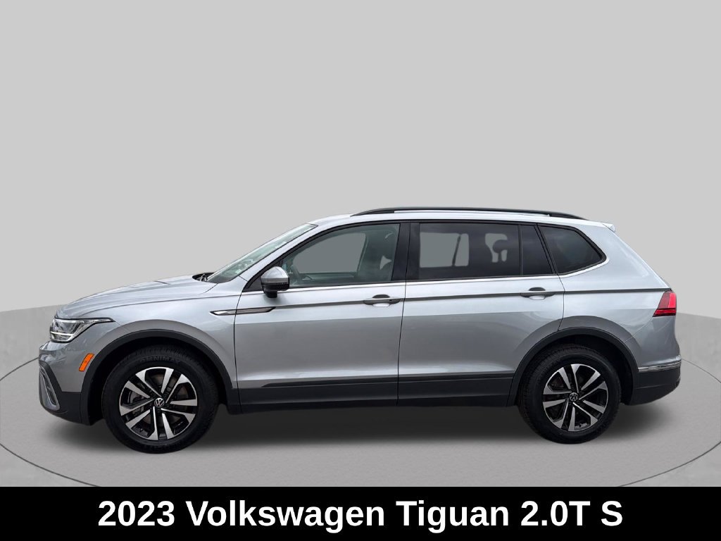 Used 2023 Volkswagen Tiguan S FWD image 2
