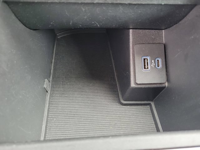 Used 2024 Ford Edge SEL AWD/4WD image 33