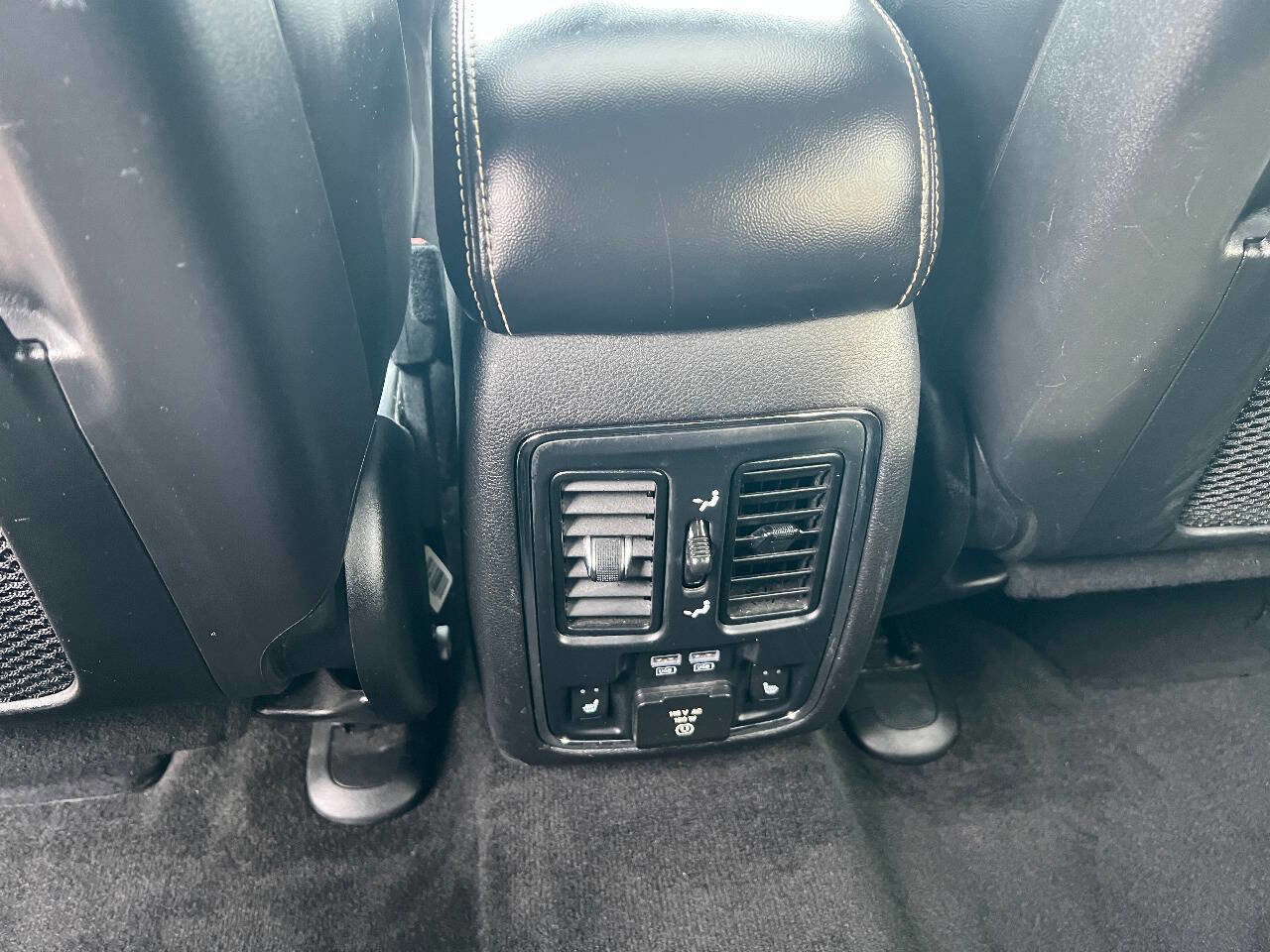 Used 2014 Jeep Grand Cherokee Limited AWD/4WD image 37