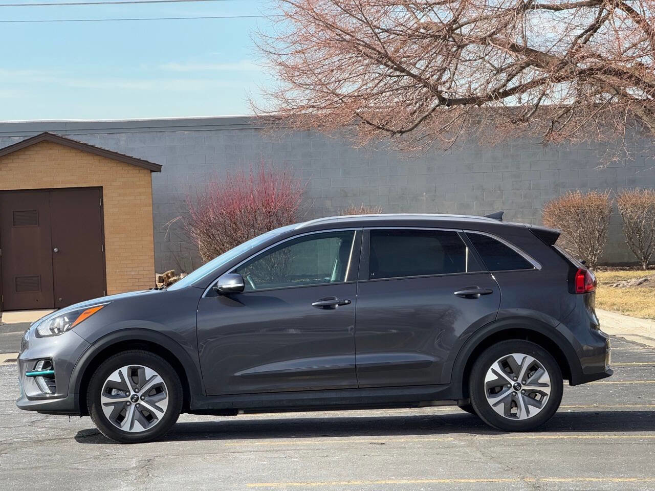 Used 2020 Kia Niro EX image 8