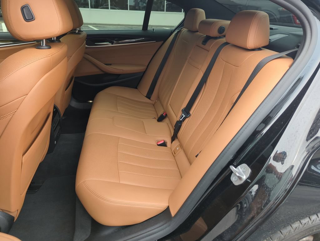 Used 2021 BMW 540i RWD image 29