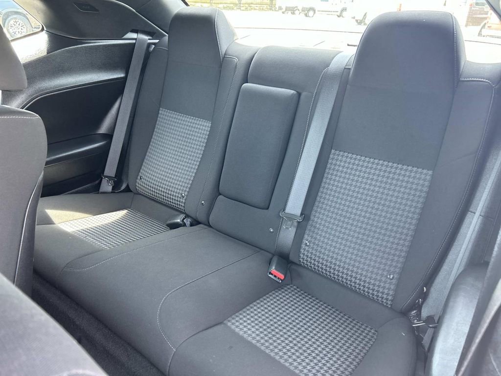 Used 2022 Dodge Challenger GT RWD image 17