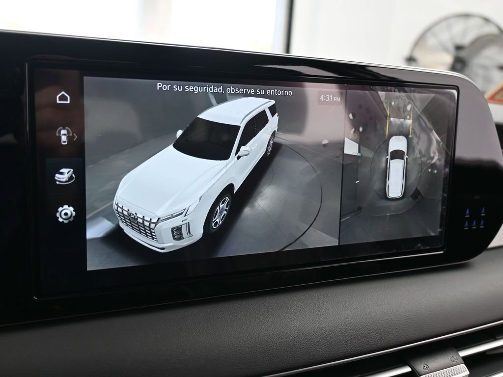 Used 2024 Hyundai Palisade SEL w/ Premium Package image 32