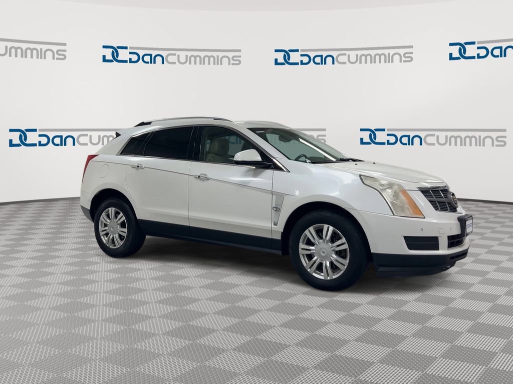 Used 2012 Cadillac SRX Luxury image 2