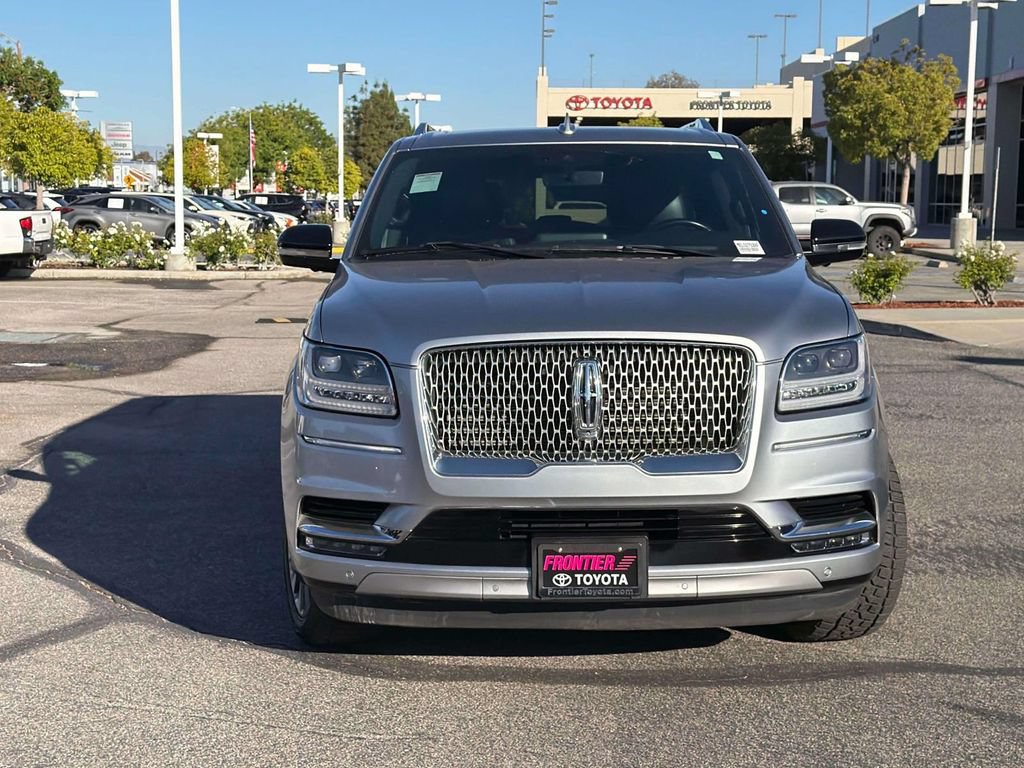 Used 2021 Lincoln Navigator L Reserve RWD image 2