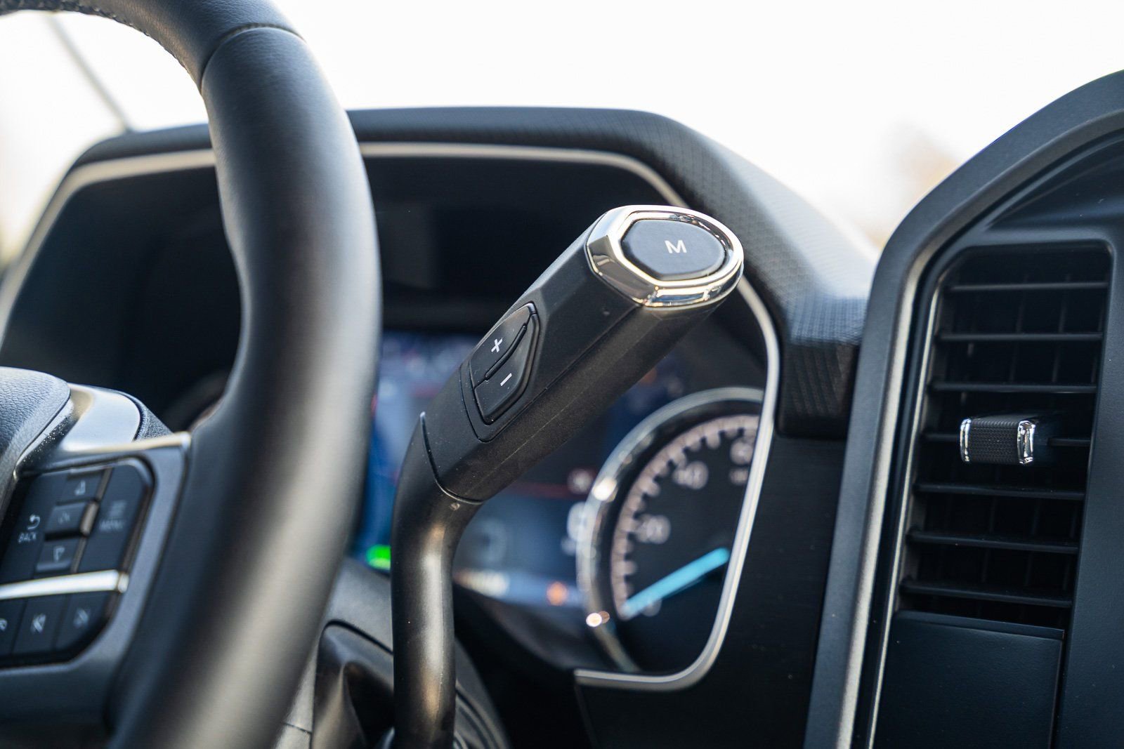 Certified 2023 Ford F150 XLT w/ Equipment Group 301A Mid image 27