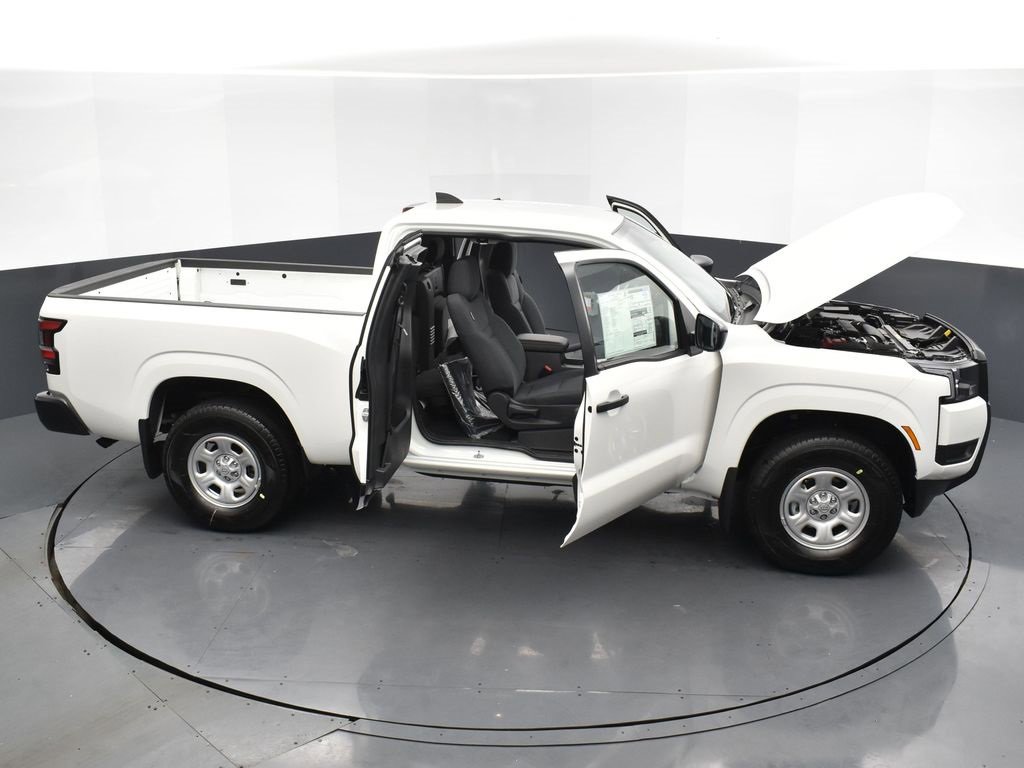 New 2025 Nissan Frontier S image 29