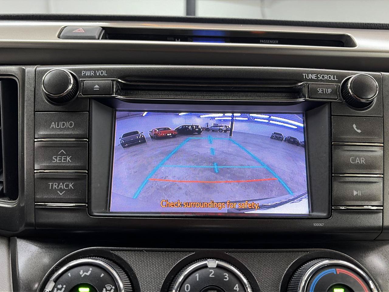 Used 2013 Toyota RAV4 LE FWD image 17
