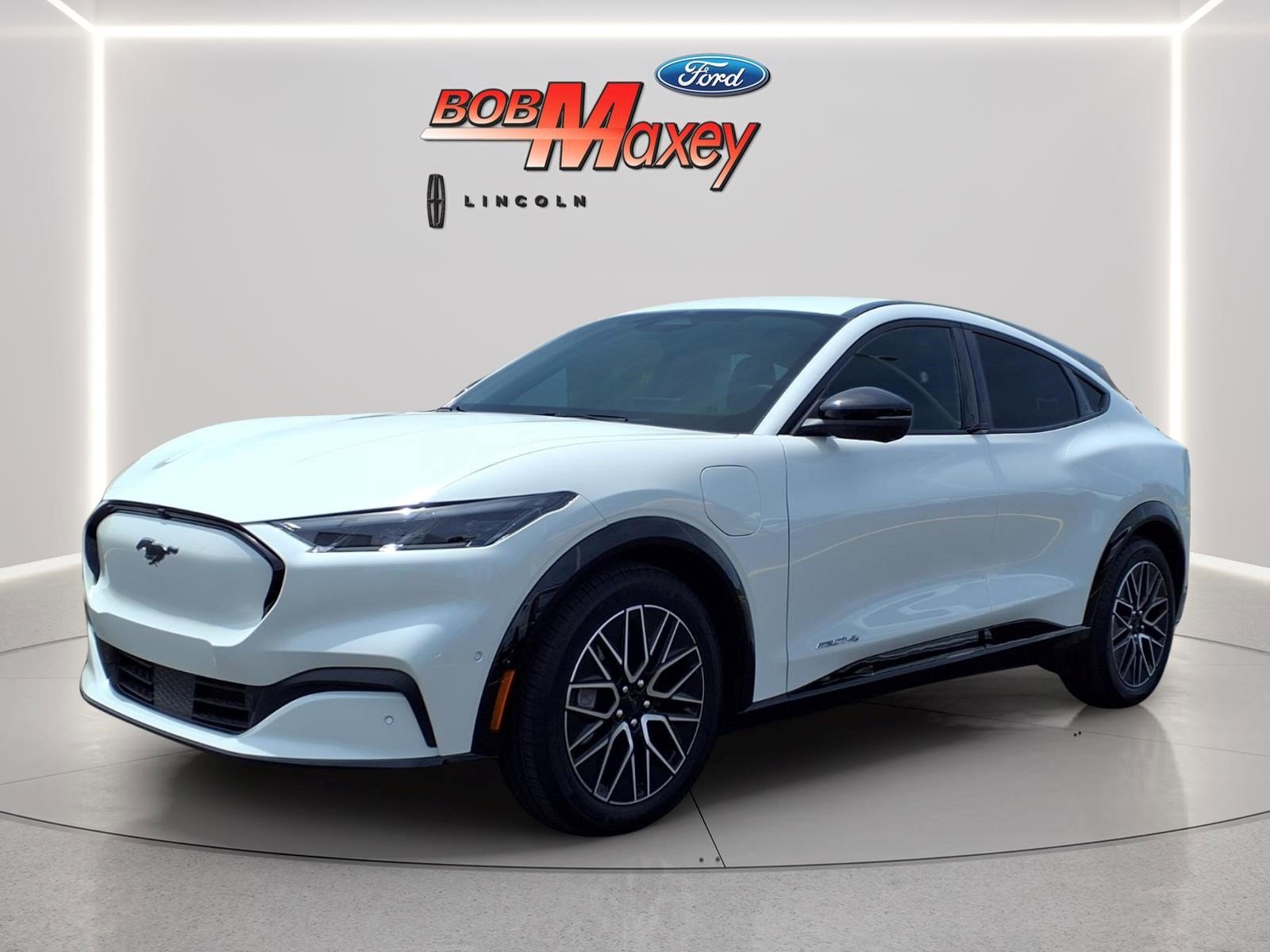 Used 2024 Ford Mustang Mach-E Premium AWD/4WD image 1