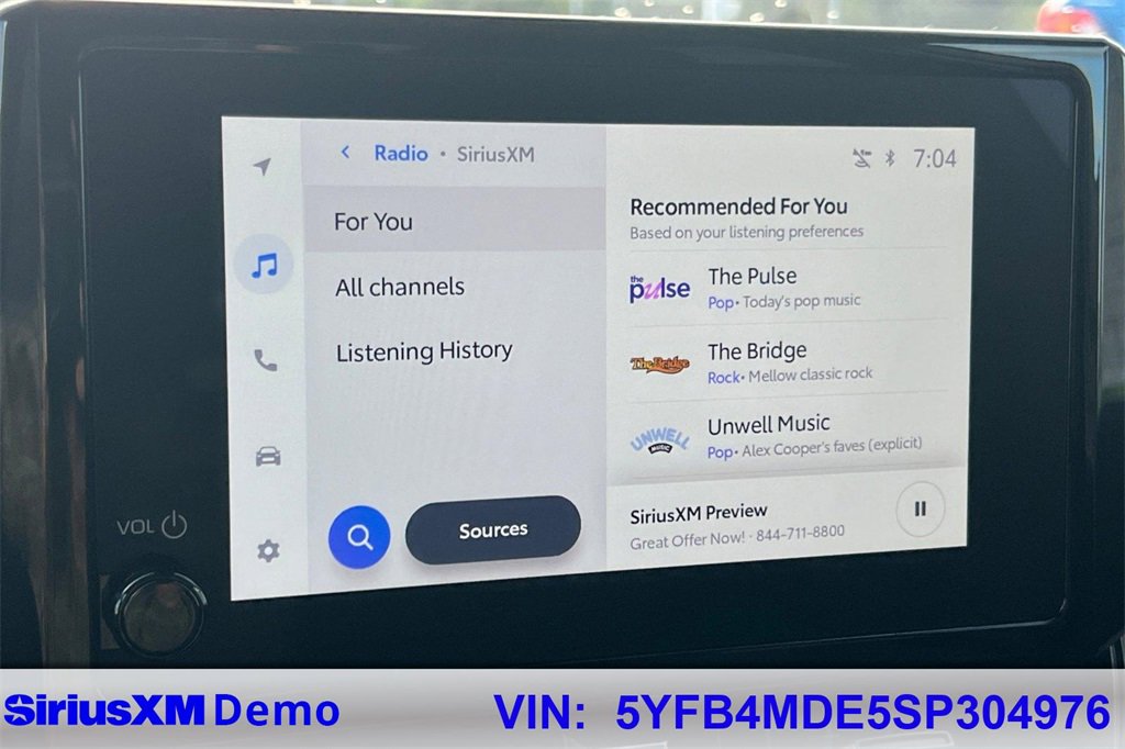 Certified 2025 Toyota Corolla LE image 28