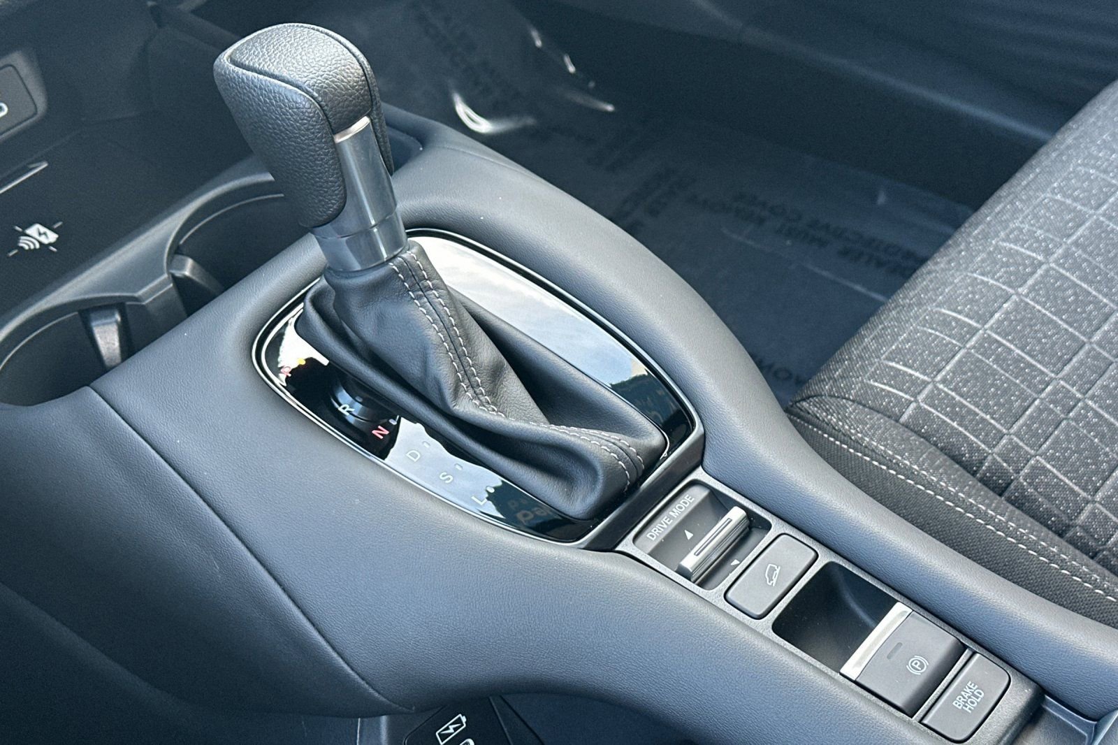 Certified 2026 Honda HR-V LX image 24