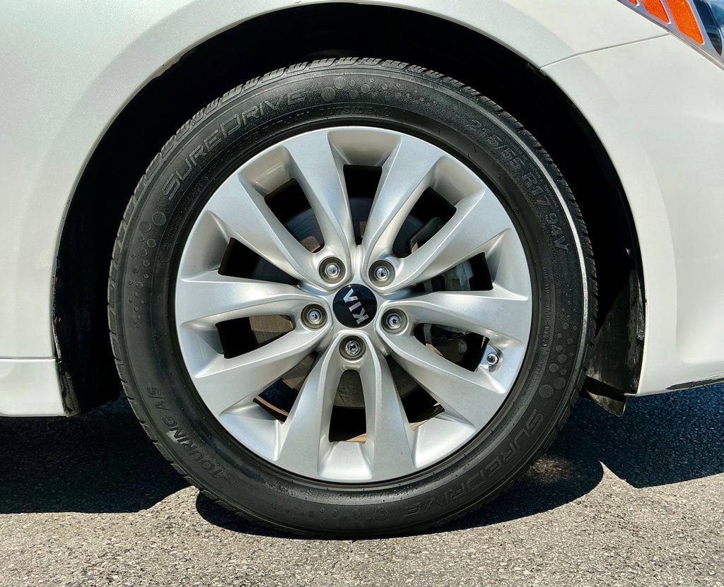 Used 2016 Kia Optima EX FWD image 22