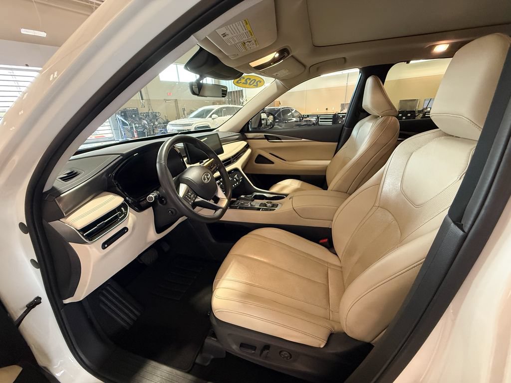 Used 2023 INFINITI QX60 Luxe AWD/4WD image 15