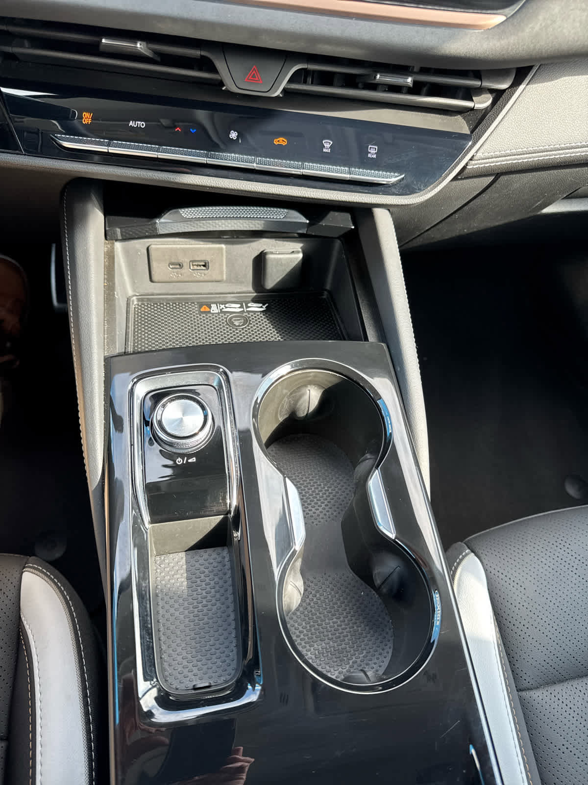 Used 2025 Buick Envision Sport Touring image 25