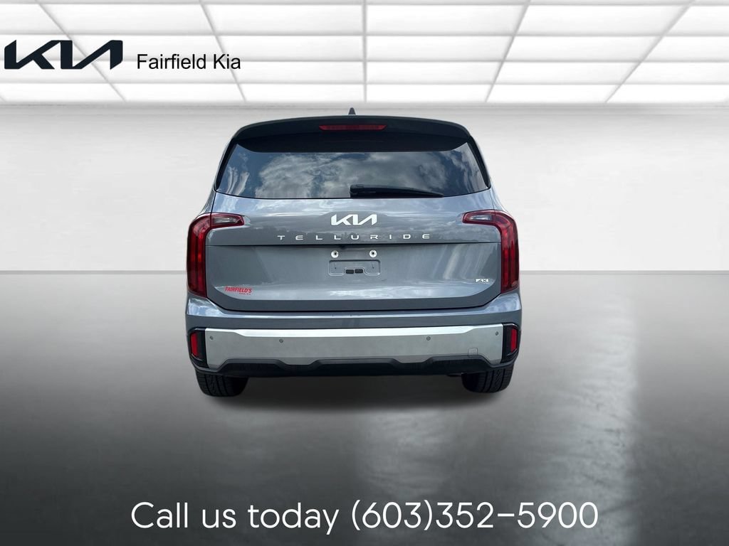 Certified 2024 Kia Telluride LX AWD/4WD image 4