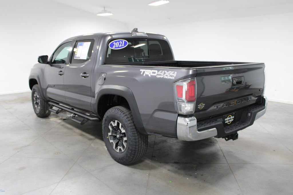 Used 2021 Toyota Tacoma TRD Off-Road AWD/4WD image 7