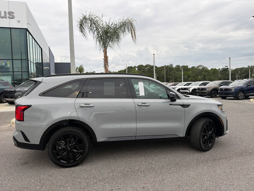 Used 2023 Kia Sorento SX AWD/4WD image 8