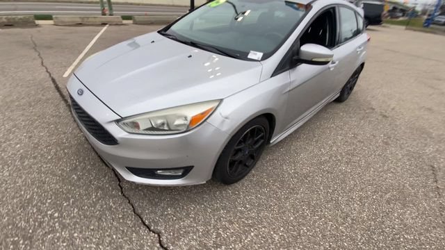 Used 2015 Ford Focus SE w/ SE Sport Package FWD image 6