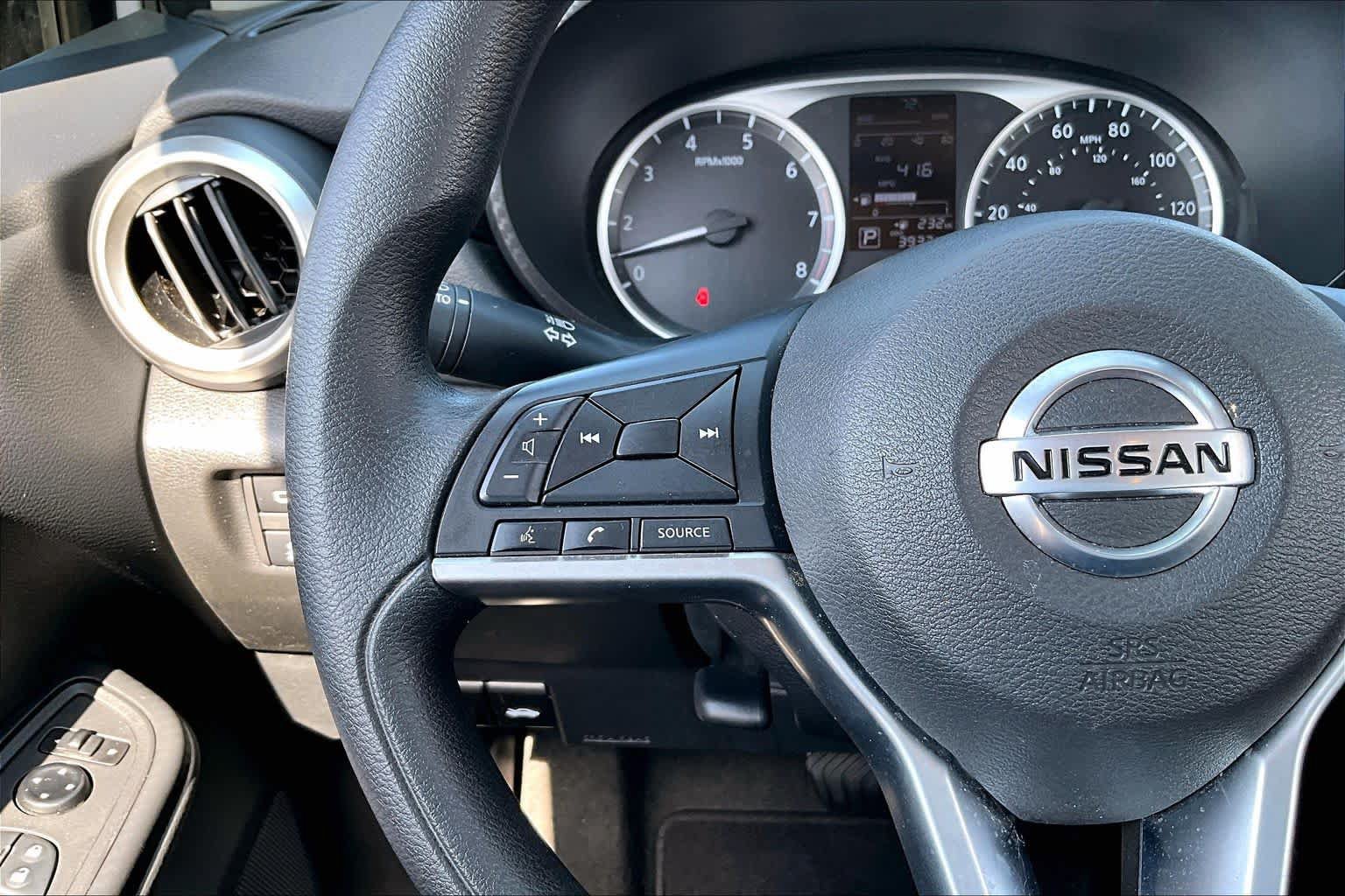 Used 2021 Nissan Versa S FWD image 20