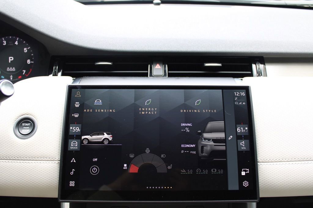 Certified 2024 Land Rover Discovery Sport Dynamic SE image 19