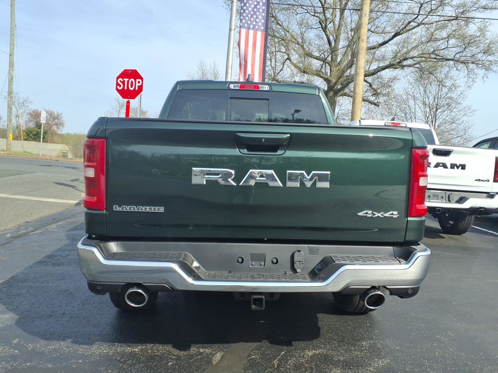 New 2026 RAM 1500 Laramie AWD/4WD image 5