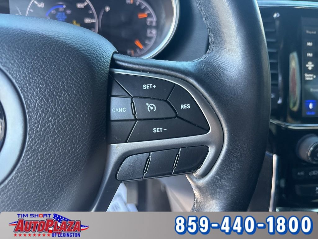 Used 2022 Jeep Grand Cherokee Limited image 18