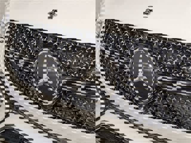 Certified 2025 Mercedes-Benz GLE 450 4MATIC image 11