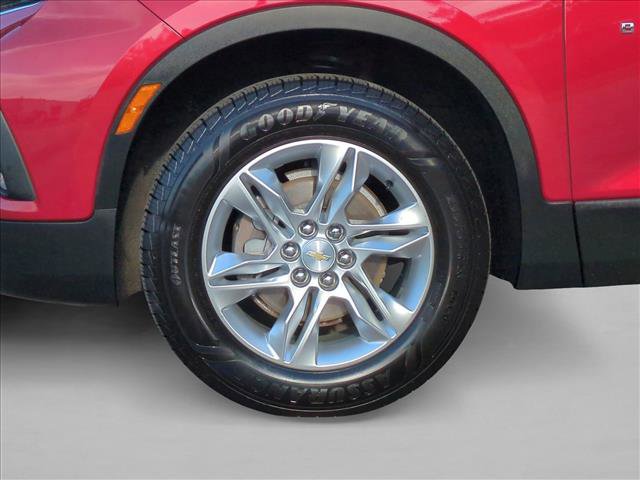 Used 2019 Chevrolet Blazer LT image 25