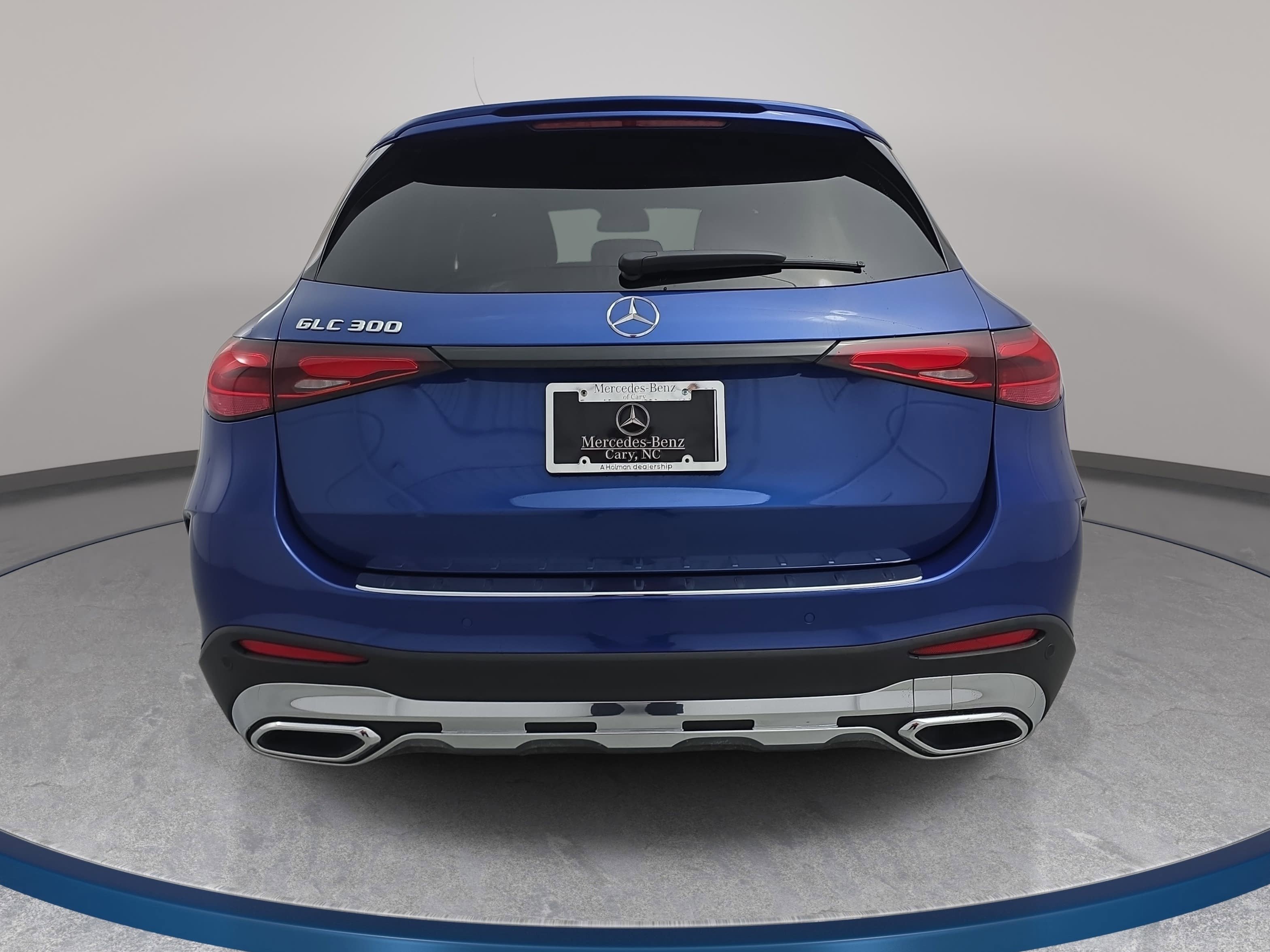 Certified 2024 Mercedes-Benz GLC 300 w/ AMG Line image 6