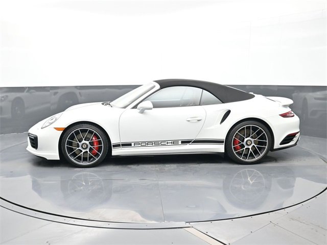 Used 2018 Porsche 911 Turbo image 2