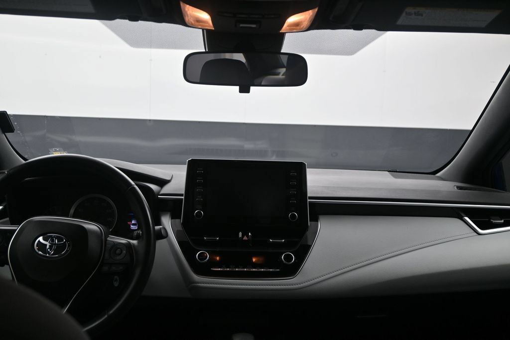 Used 2020 Toyota Corolla SE FWD image 17
