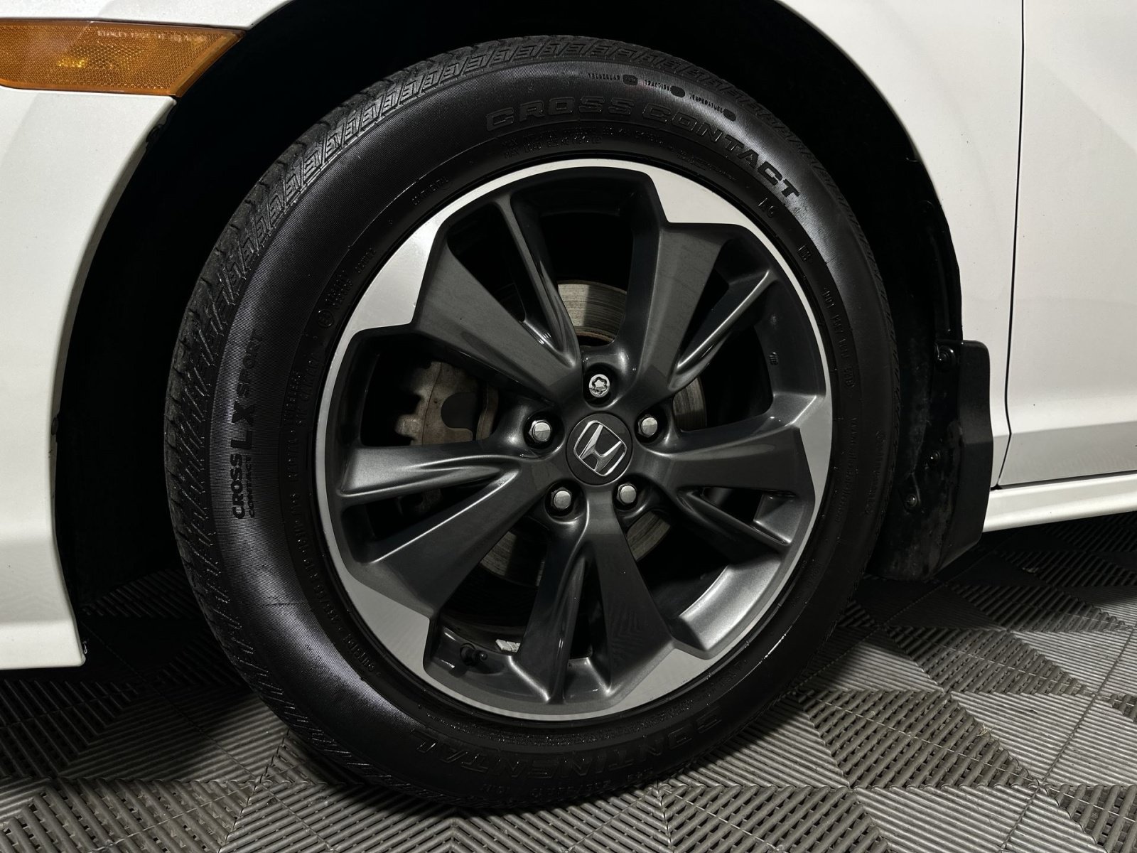 Used 2024 Honda Odyssey Elite image 12