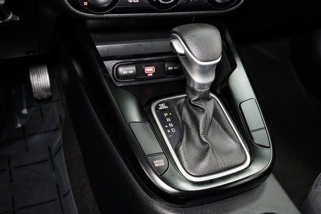 Certified 2021 Kia Soul S image 19