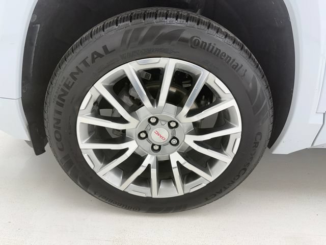Used 2026 GMC Terrain Denali AWD/4WD image 7