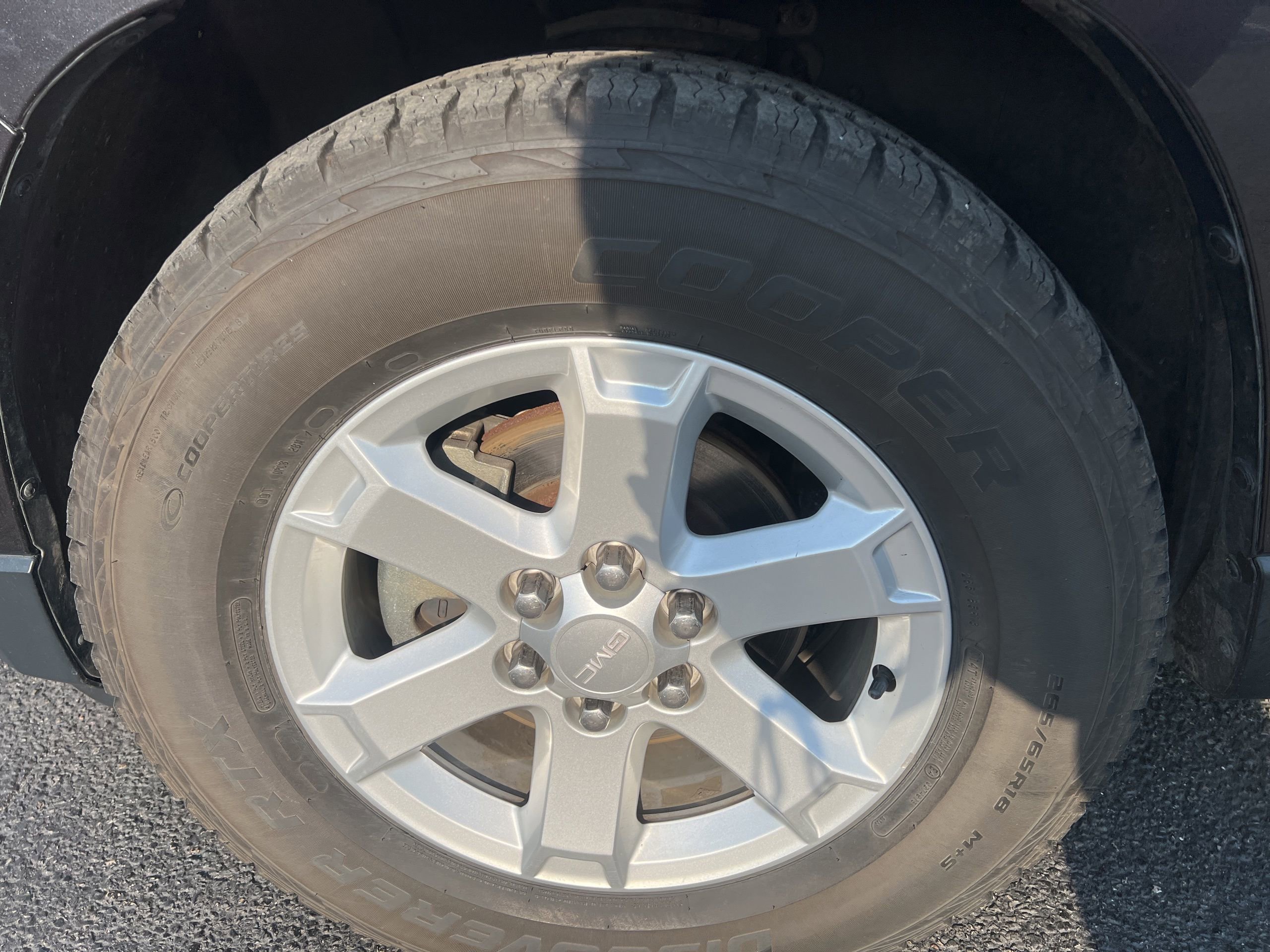 Used 2015 GMC Acadia SLE image 10