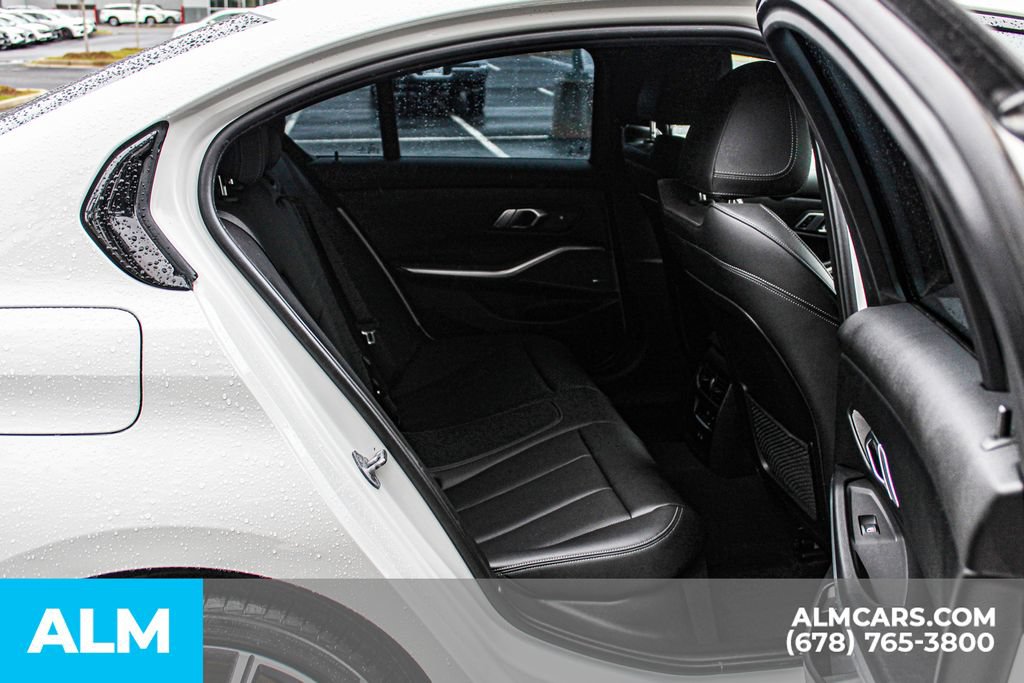 Used 2023 BMW 330i xDrive Sedan w/ Premium Package AWD/4WD image 18