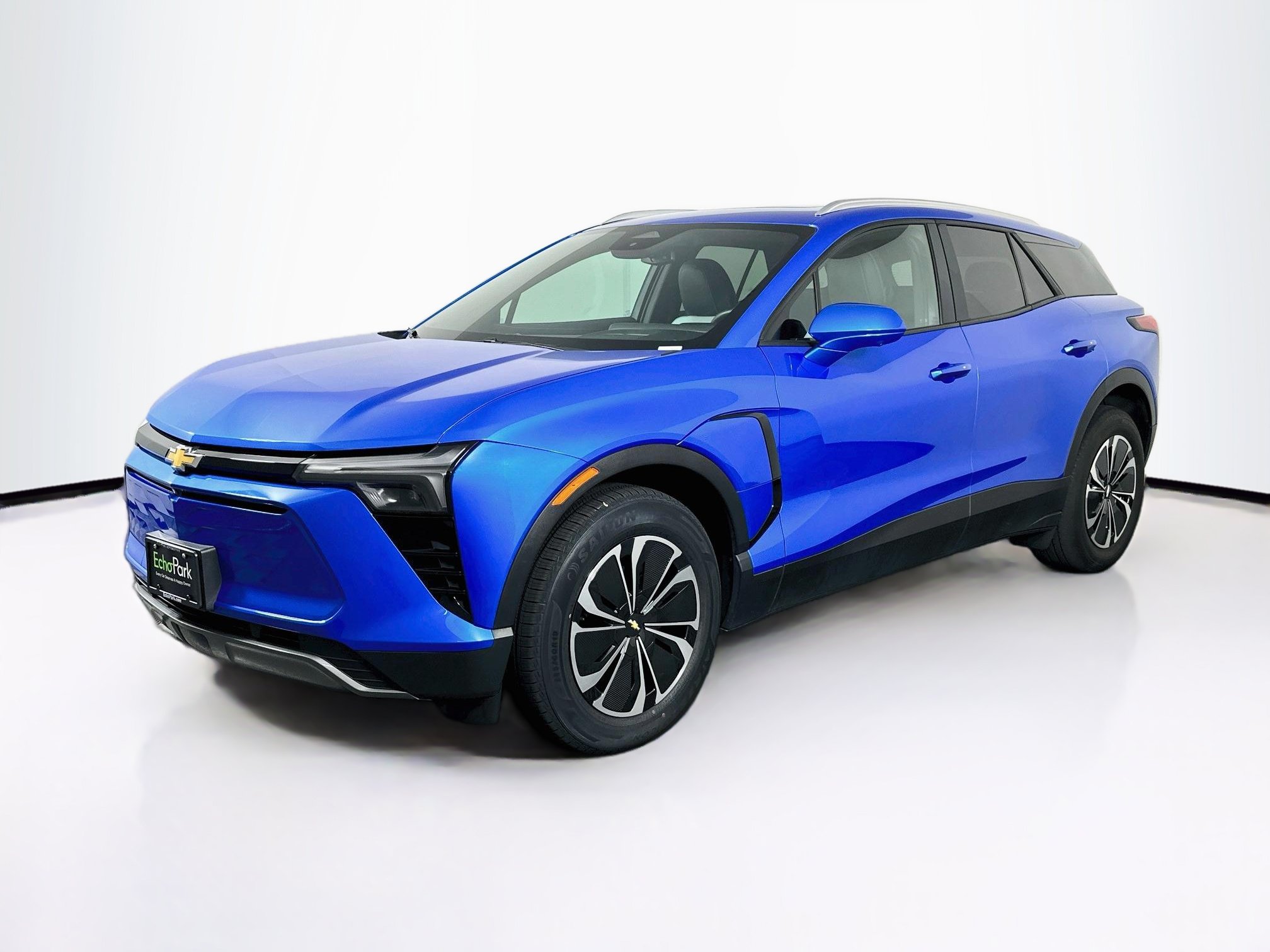 Used 2024 Chevrolet Blazer EV LT AWD/4WD image 3