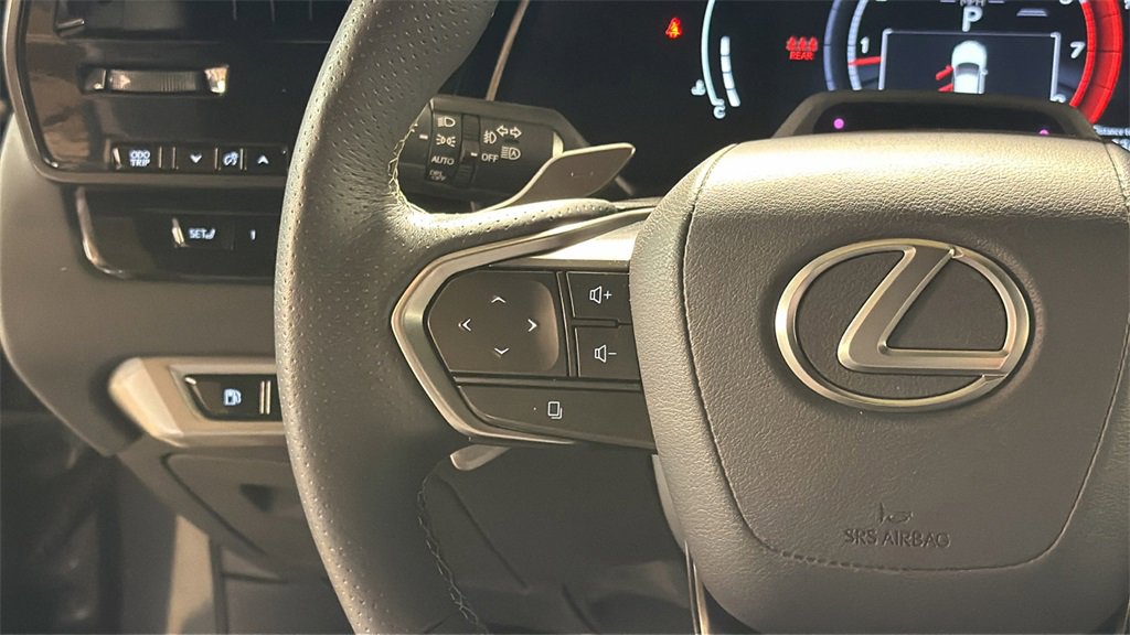 Used 2024 Lexus RX 350 F Sport image 21