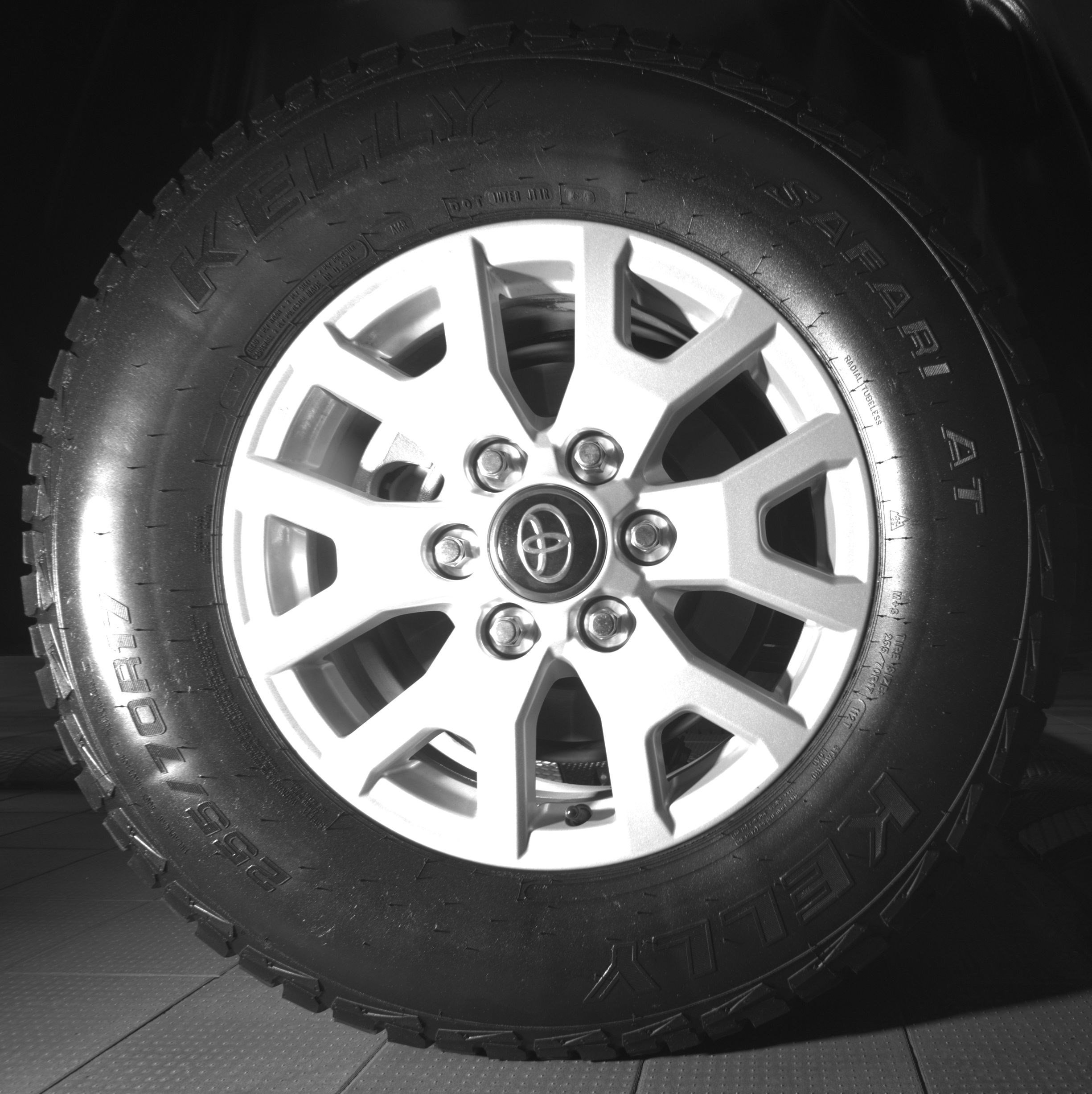 Certified 2024 Toyota Tacoma SR AWD/4WD image 15